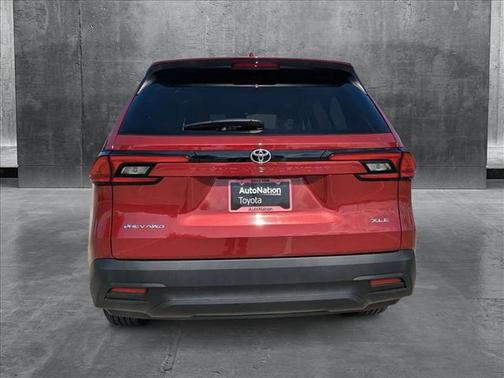 2025 Toyota Grand Highlander Hybrid XLE