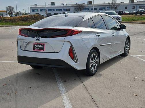 2022 Toyota Prius Prime LE