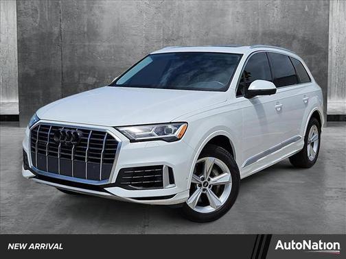 2022 Audi Q7 55 Premium