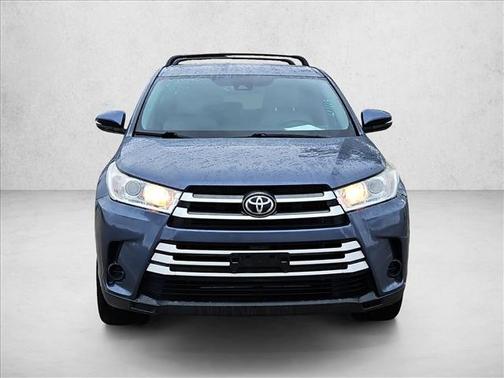 2019 Toyota Highlander LE I4