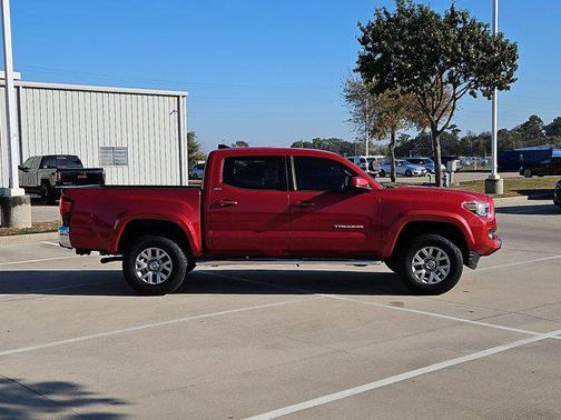2018 Toyota Tacoma SR5