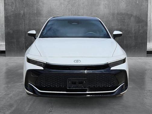 2024 Toyota Crown Limited