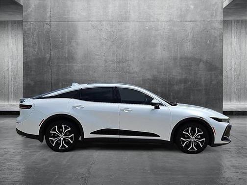 2024 Toyota Crown Limited
