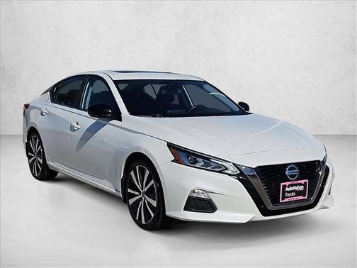 2021 Nissan Altima SR VC-Turbo FWD