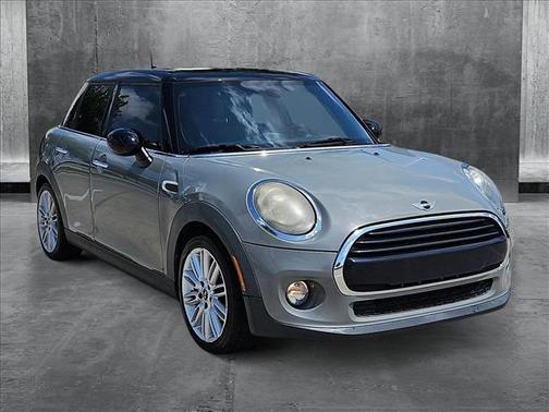 2016 MINI Hardtop Cooper