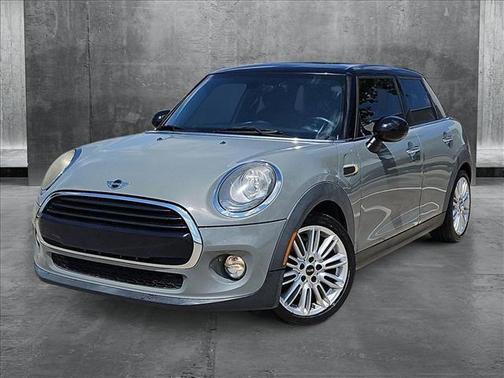 2016 MINI Hardtop Cooper