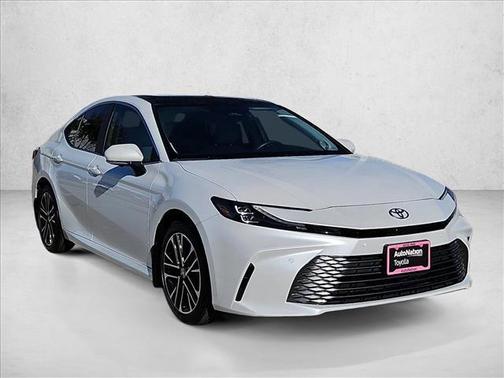 2025 Toyota Camry XLE