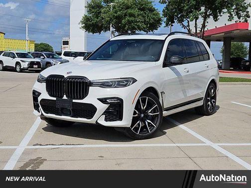 Alpine White 2022 BMW X7 xDrive40i