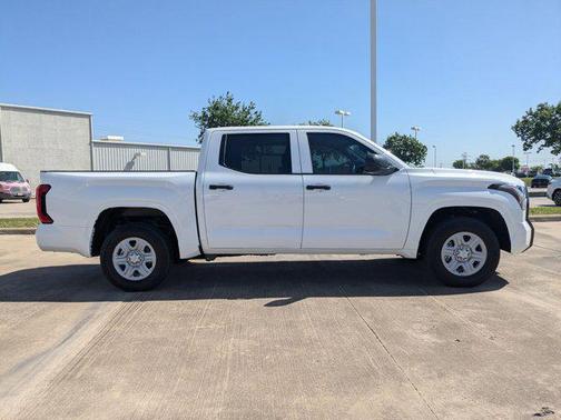 2025 Toyota Tundra SR