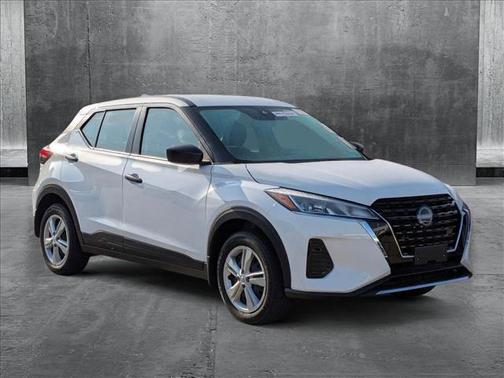 2024 Nissan Kicks S