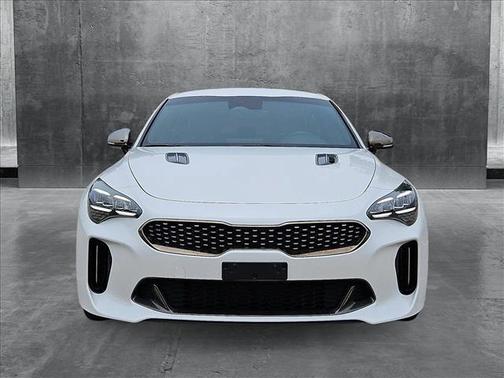 2022 Kia Stinger GT-Line
