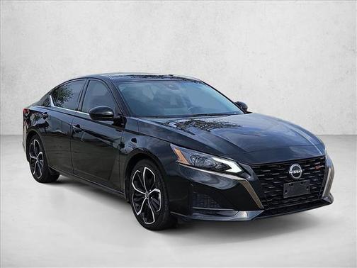 2024 Nissan Altima SR FWD