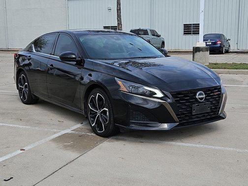 2024 Nissan Altima SR FWD