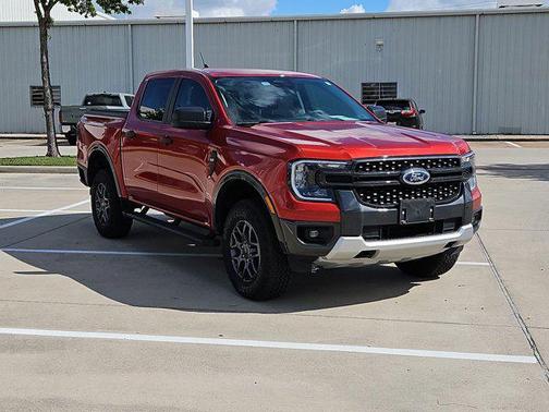 Hot Pepper Red Metallic Tinted Clearcoat 2024 Ford Ranger XLT