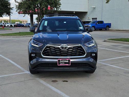 2025 Toyota Highlander Limited