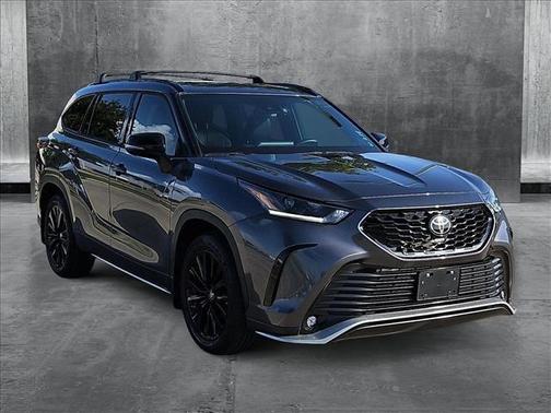 2024 Toyota Highlander XSE
