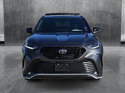 2024 Toyota Highlander XSE