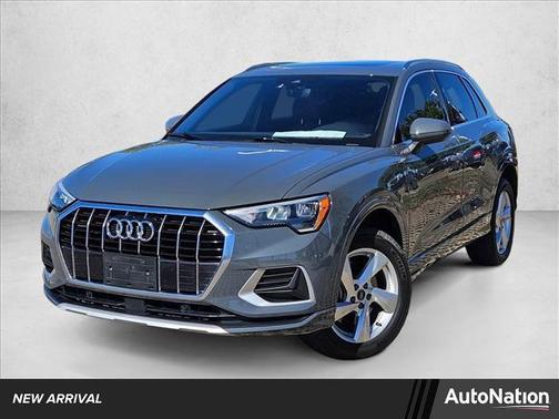 2022 Audi Q3 40 Premium