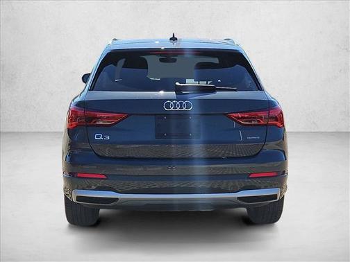 2022 Audi Q3 40 Premium