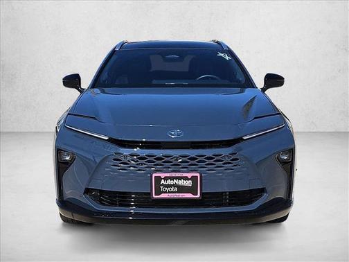 2025 Toyota Crown Signia Limited