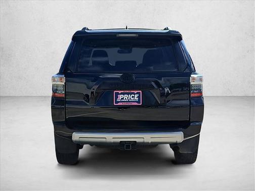 2024 Toyota 4Runner TRD Off Road