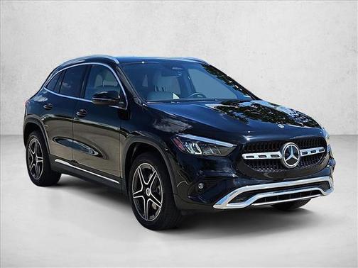 Night Black 2026 Mercedes-Benz GLA 250 4MATIC