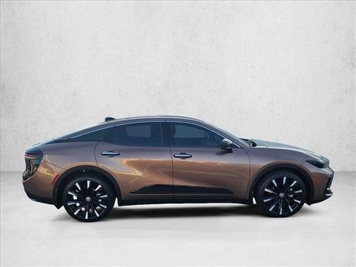 2025 Toyota Crown Platinum