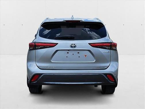 2021 Toyota Highlander Hybrid Limited