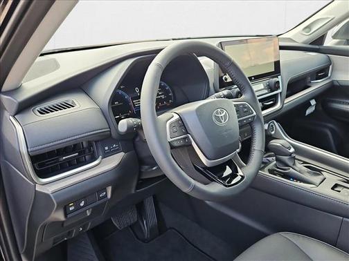 2025 Toyota Grand Highlander Limited