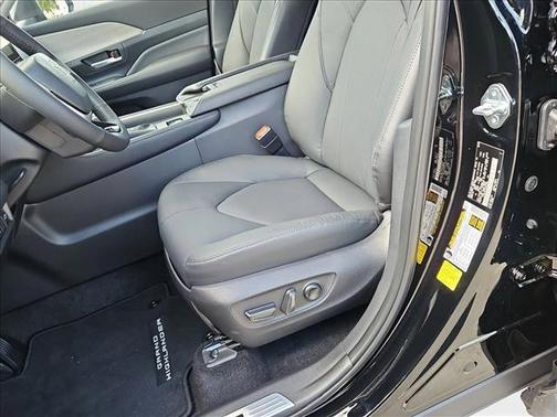 2025 Toyota Grand Highlander Limited