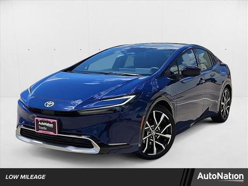 2025 Toyota Prius Plug-In Hybrid XSE Premium