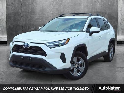 2024 Toyota RAV4 Hybrid XLE