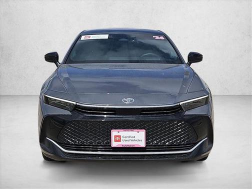 2026 Toyota Crown Platinum