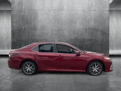 2022 Toyota Camry XLE