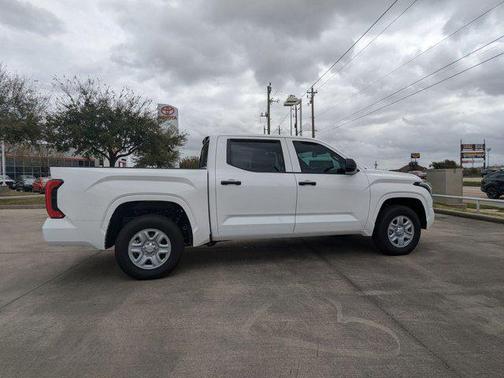 2025 Toyota Tundra SR