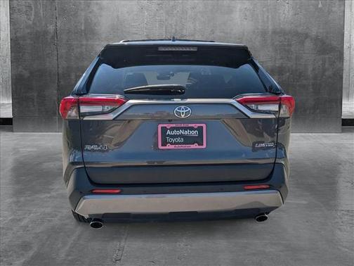 2019 Toyota RAV4 Limited
