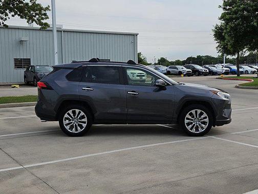 2019 Toyota RAV4 Limited