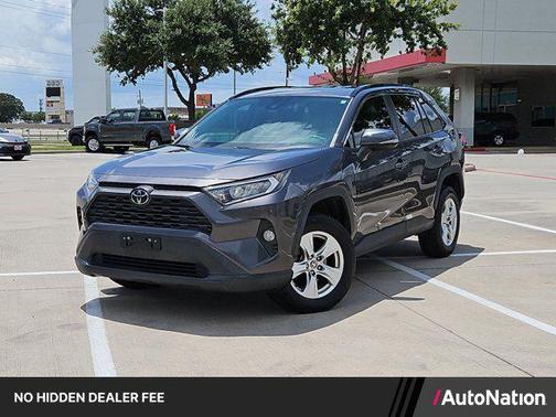 Magnetic Gray Metallic 2021 Toyota RAV4 XLE