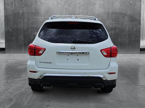 2020 Nissan Pathfinder S 2WD