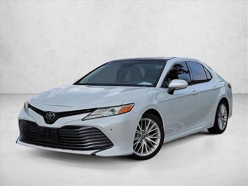 2018 Toyota Camry XLE