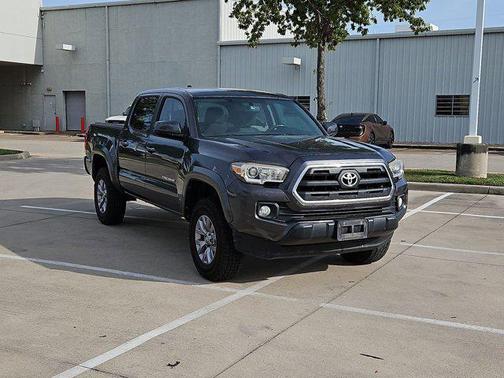 2016 Toyota Tacoma SR5
