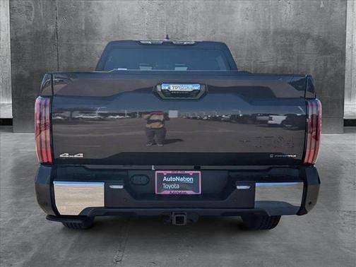 2025 Toyota Tundra Hybrid 1794 Edition