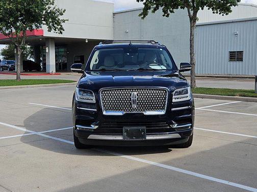Signature Navy 2021 Lincoln Navigator Reserve