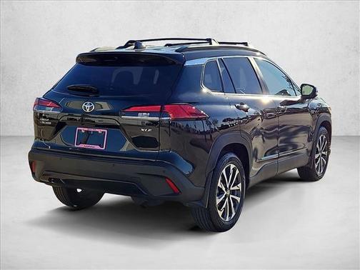 2025 Toyota Corolla Cross XLE