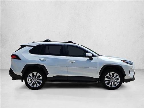 Wind Chill Pearl 2025 Toyota RAV4 XLE Premium
