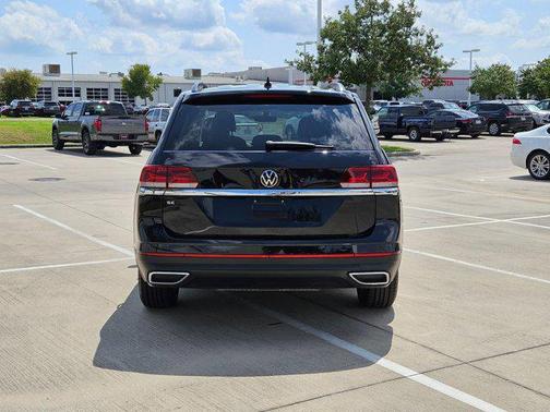 2023 Volkswagen Atlas 2.0T SE