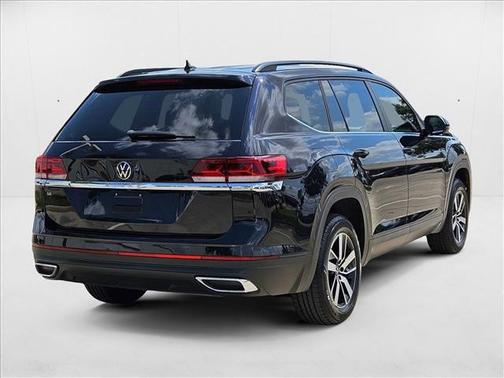 2023 Volkswagen Atlas 2.0T SE