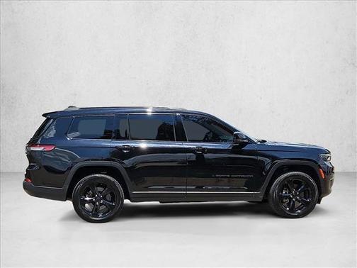 2022 Jeep Grand Cherokee L Altitude