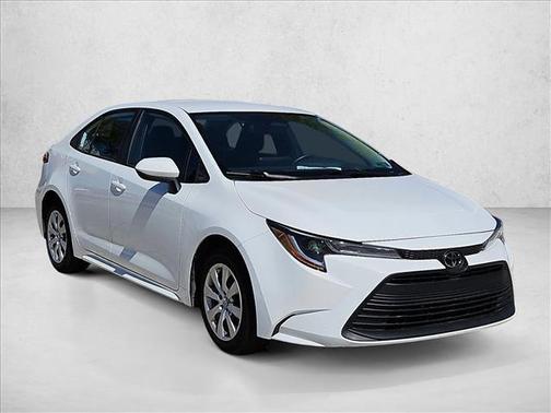 Ice Cap 2024 Toyota Corolla LE