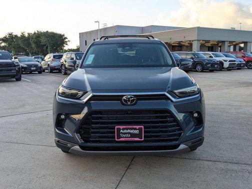 2025 Toyota Grand Highlander Platinum